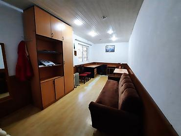 Kommersiya daşınmaz əmlakı: Ofis Bakı ş.,Xətai r.,Nargilə kafesinin yanı,Zığ yolu 26.da yerləşir — 2