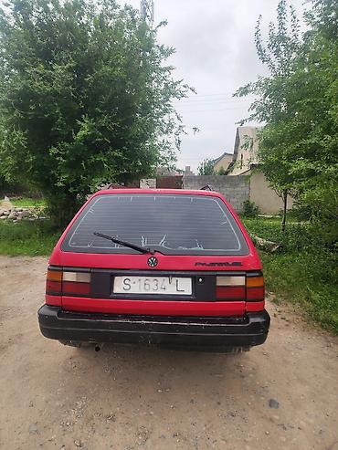 Volkswagen: Volkswagen Passat Variant: 1989 г., 1.8 л, Механика, Бензин, Универсал — 2