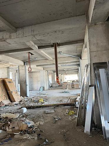 2 8: 3 комнаты, 130 м², Элитка, 8 этаж, ПСО (под самоотделку) — 4