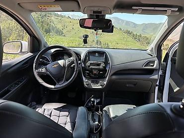 Chevrolet: Chevrolet Spark: 2018 г., 1 л, Вариатор, Бензин, Универсал at lalafo.kg — 10 Chevrolet: Chevrolet Spark: 2018 г., 1 л, Вариатор, Бензин, Универсал — 10