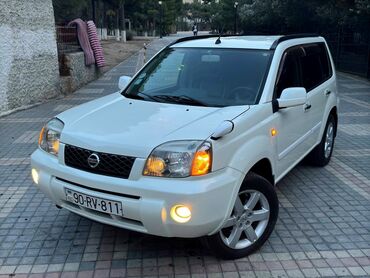 Nissan: Nissan X-Trail: 2 l | 2005 il Ofrouder/SUV