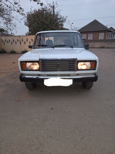 VAZ (LADA): VAZ (LADA) 2107: 1.6 l | 2004 il 326987 km Sedan — 3