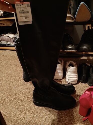 rikerove čizme: High boots, Pull&Bear, 37