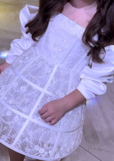 Bayram kostyumları: Uşaq üçün zərif ağ ziyafət/libas - Model: qısa ətəkli, korset üstlü — 8