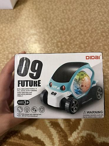 Игрушечная машинка DIDAI “09 Future” с подсветкой и музыкой. Основные