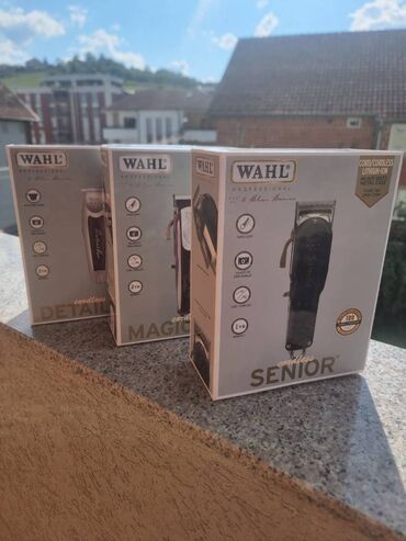 Mašinice za šišanje: WAHL Profesionalna Oprema Wahl Vapor — 21.000 RSD Wahl Magic Clip — — 4