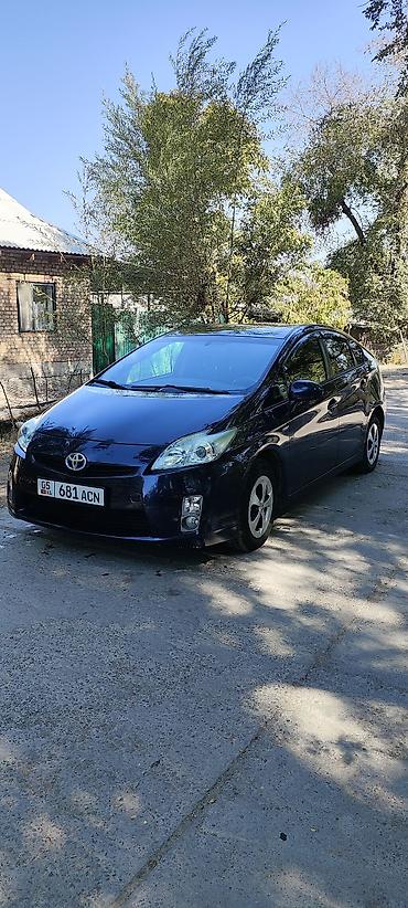Продажа авто: Toyota Prius: 2012 г., 1.8 л, Вариатор, Гибрид, Хэтчбэк — 2