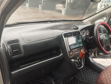 Honda: Honda Stream: 2000 г., 2 л, Автомат, Бензин, Универсал — 3