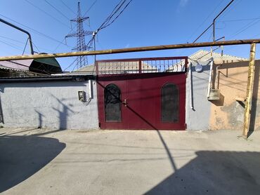 gence gulustan qesebesinde evler: 100 kv. m, 2 otaqlı, Kombi, Qaz, İşıq