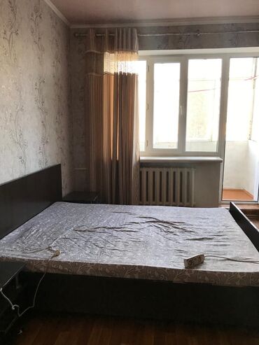 сдается дом на длительный срок: 3 бөлмө, 85 кв. м, Жеке план, 5 кабат, Эски ремонт