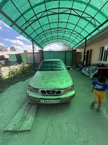 обмен на частный дом: Daewoo Nexia: 2007 г., 1.6 л, Механика, Бензин, Седан
