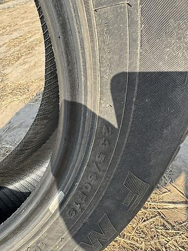 балон для машины: Зимняя шина Firemax FM806 - Размер: 235/60 R18 107T (указано на — 1