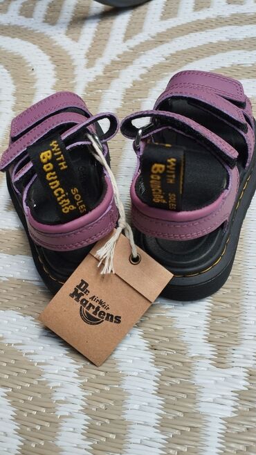 Sandale: Sandale, Dr. Martens — 10