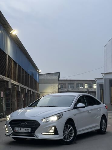 Hyundai: Hyundai Sonata: 2017 г., 2 л, Автомат, Газ, Седан