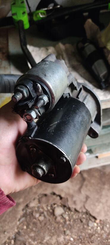 Soyutma və qızdırma sistemləri: Məhsul: Avtomobil starteri (solenoidli) Təsvir:super vəziyyətdədir