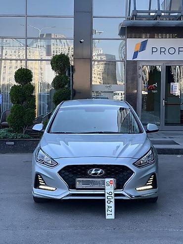byd e6: Hyundai Sonata: 2020 г., 2 л, Автомат, Газ, Седан — 2
