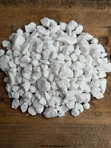 Мраморная крошка: Мраморная крошка, Белый, Ландшафтная, В тоннах — 4