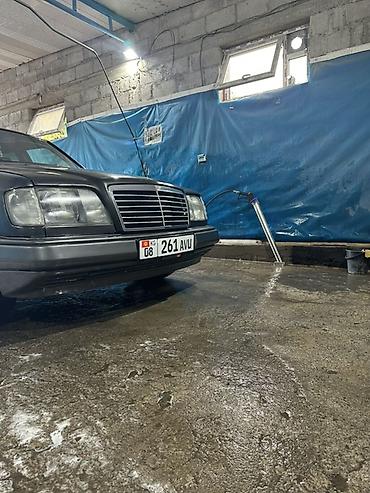 спринтер средний 2 7: Mercedes-Benz W124: 1994 г., 2 л, Механика, Бензин, Седан — 5