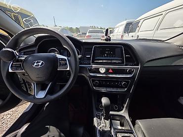 Продажа авто: Hyundai Sonata: 2021 г., Газ, Седан — 7