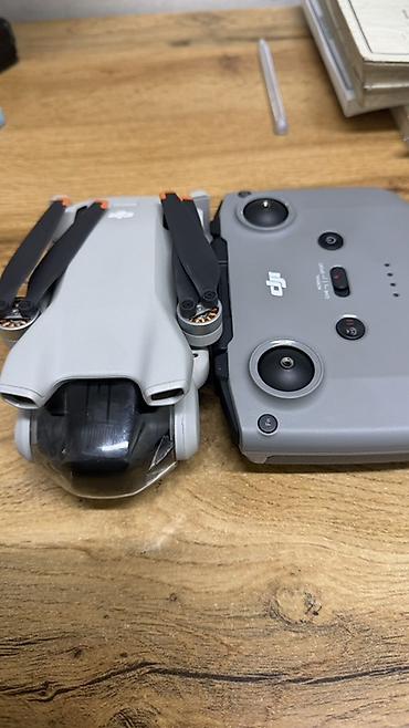 dji mini 4 pro fly more combo: Компактный складной квадрокоптер DJI с пультом управления. В — 3