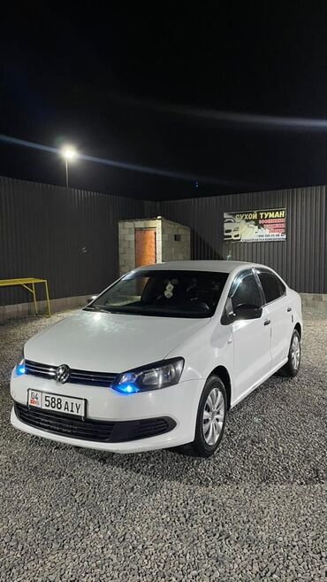 авто из германии: Volkswagen Polo: 2014 г., 1.6 л, Механика, Бензин, Седан