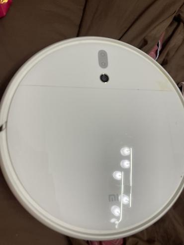 pol silen mop: Xiaomi Mi Robot Vacuum (ağ rəng, dairəvi korpus) 650 manata alinib - — 4