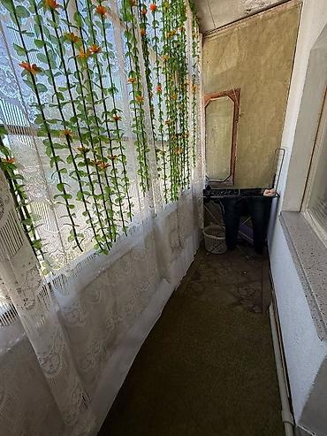 Продажа квартир: 3 комнаты, 63 м², Индивидуалка, 2 этаж, Косметический ремонт at lalafo.kg — 8 Продажа квартир: 3 комнаты, 63 м², Индивидуалка, 2 этаж, Косметический ремонт — 8