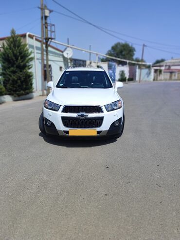 chevrolet service: Chevrolet Captiva: 2.4 l | 2013 il | 255000 km Ofrouder/SUV