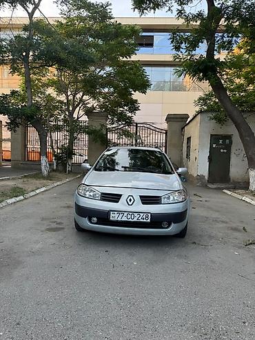 Renault: Renault Megane kombi (universaI) – gümüşü rəng Maşın motor karopka — 2