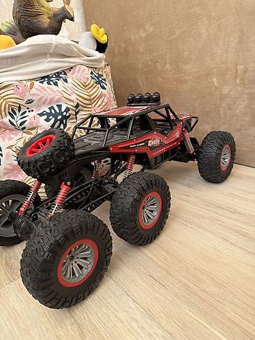 купить дроны: Радиоуправляемый внедорожник-скалолаз 6x6 (Rock Crawler) — 1
