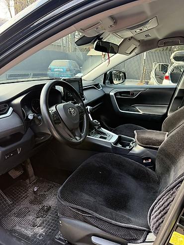 b v d: Toyota RAV4: 2019 г., 2.5 л, Автомат, Бензин, Кроссовер — 3