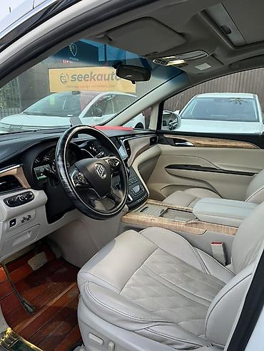 высокая крыша: Buick GL8: 2020 г., 2 л, Автомат, Бензин, Минивэн — 9