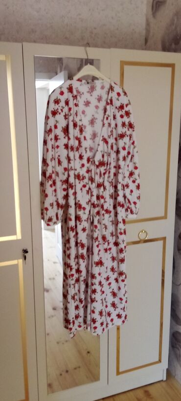 Digər: Bershka brendi hər biri 1-2 dəfə geyilib, xl standart real alan zəng