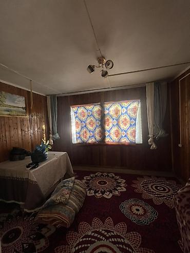 Продажа домов: Продаётся дачный участок с домиком и садом. Недалеко от Канта. Также — 8