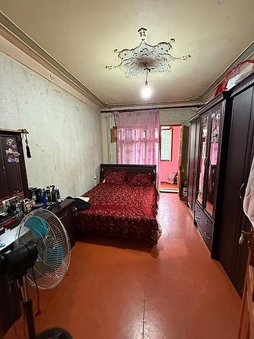 vasmoyda: Bakı, 8-ci kilometr, 3 otaqlı, Köhnə tikili, m. Xalqlar Dostluğu, 85 kv. m — 2