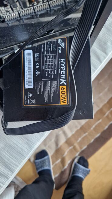 Masaüstü kompüterlər və iş stansiyaları: Esl professional oyunçu pc desti EKIPMANLAR HAMISI ORGINAL BAHALIDIR -da lalafo.az — 9 Masaüstü kompüterlər və iş stansiyaları: Esl professional oyunçu pc desti EKIPMANLAR HAMISI ORGINAL BAHALIDIR — 9