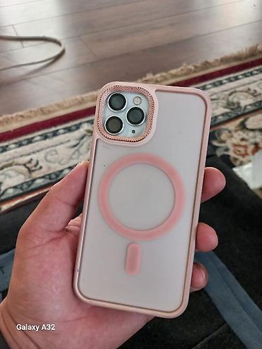 IPhone 11 Pro, Б/у, 256 ГБ, Белый, Защитное стекло, Чехол, 100 %