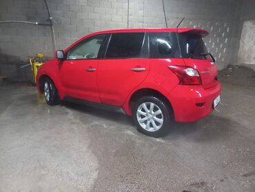 runx alex: Toyota ist: 2010 г., 1.5 л, Механика, Бензин, Хетчбек