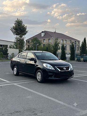 nissan note 2013: Nissan Sunny: 1.5 l | 2012 il Sedan — 2