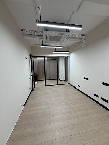 ищу бизнес: Сдаю Офис целиком: 94 м², В бизнес центре, С ремонтом — 3