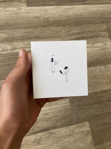 qulaqciq: Air pods 3 cü nəsil Yenidir,heç istifadə edilməyib,karobkası