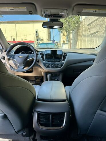 Chevrolet: Chevrolet Malibu: 1.5 l | 2017 il 16200 km Sedan — 4