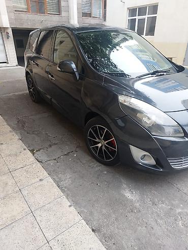 renault scenic 2007: Renault Grand Scenic: 1.5 l | 2009 il 320000 km Van/Minivan — 3