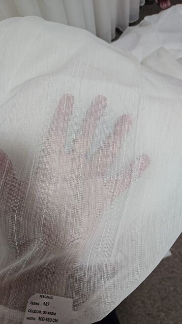 Pərdə və tüllər: Ağ rəngli tül pərdə parçaları - Material: nazik, şəffaf və nəfəsalan — 10