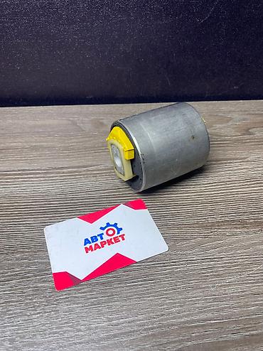 pass: СБ плавающий (нижн крив рычаг) WXQP Модель: Volkswagen PASSAT B5 01-05 — 2