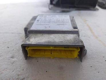 golf 6 instrument tabla: 37.AIRBAG ELEKTRONIKA MODUL ZA VOLKSWAGEN GOLF 5 OD 2003. DO 2009 — 1