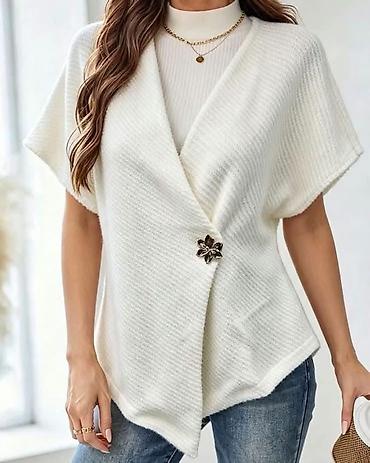 pierre cardin dzemperi: Prsluk: 2300 dinara — 4