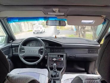 Audi: Audi 100: 1990 г., 1.8 л, Механика, Газ, Седан