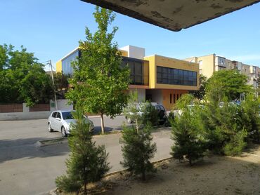 tovuz rayonu: Bakı, Mərdəkan, 3 otaqlı, Köhnə tikili, m. Koroğlu, 70 kv. m
