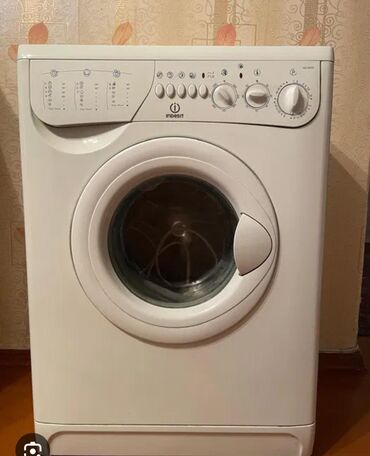 Стиральная машина Indesit, 6 кг, Б/у, Автомат, Есть сушка, Самовывоз